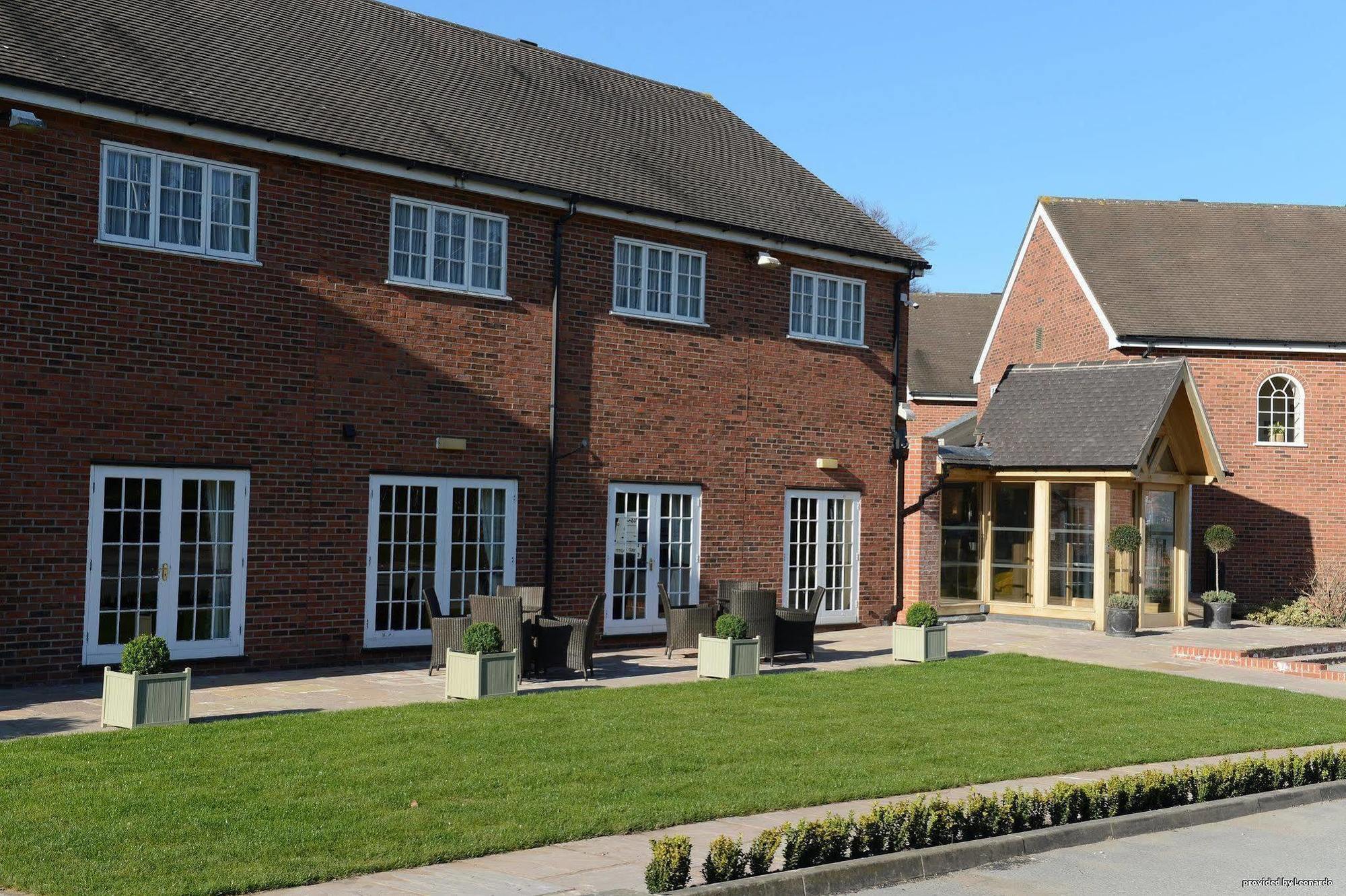 Manor House Hotel & Spa, Alsager Exteriör bild